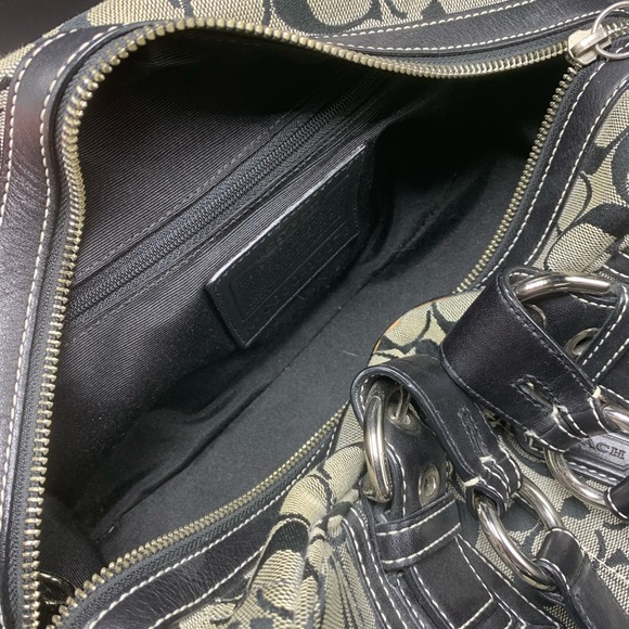 Coach monogram tote bag, like new condition - Picture 11 of 14